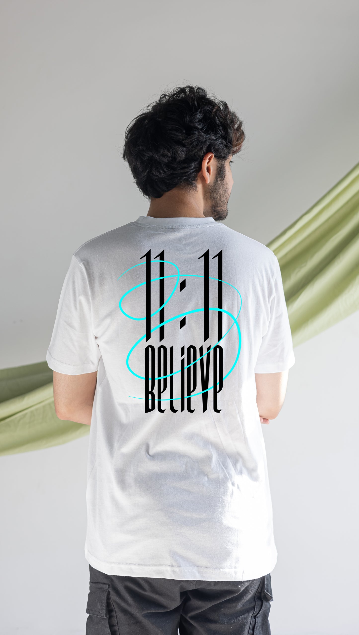 11:11-COUPLE TEE