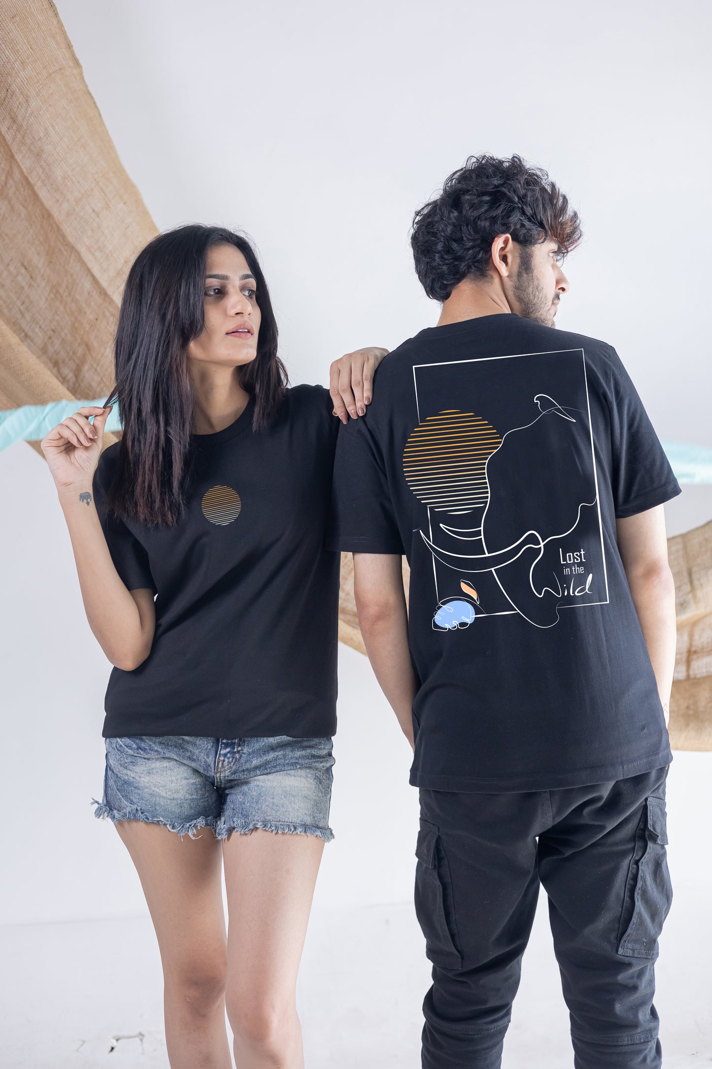 LOST IN THE WILD-BLACK-COUPLE TEE