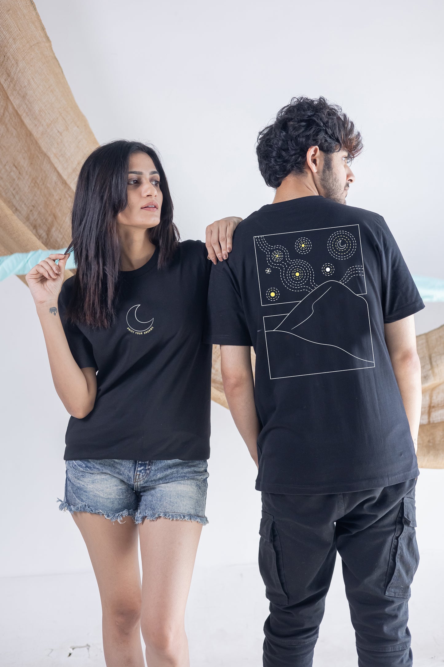 PAINT YOUR DREAMS-BLACK-COUPLE TEE