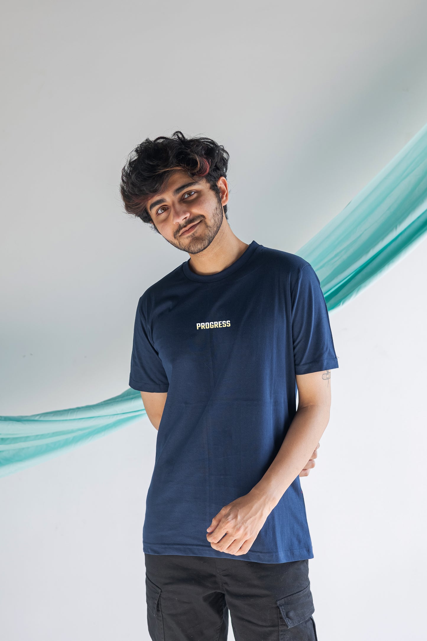 PROGRESS-NAVY-COUPLE TEE