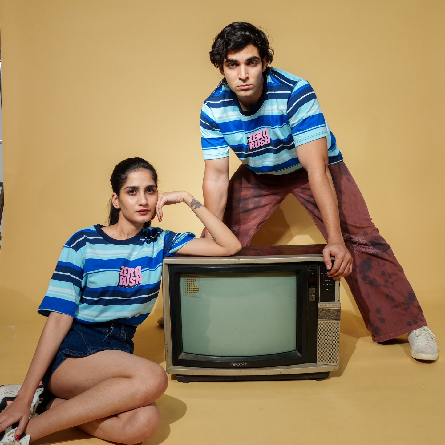 Zero Rush-COUPLE TEE