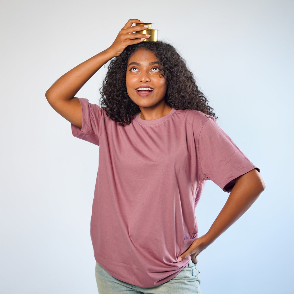 Onion Peel solid tee — women model